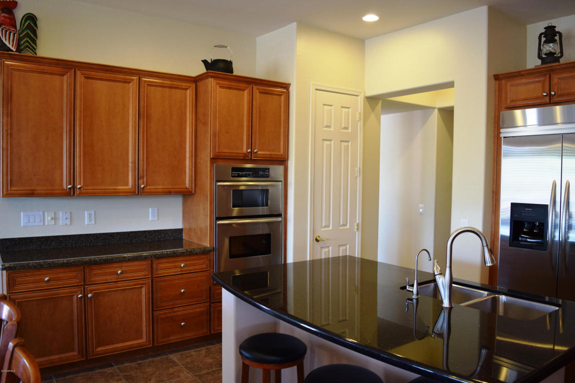 8714 E NANCE Street, Mesa, AZ 85207