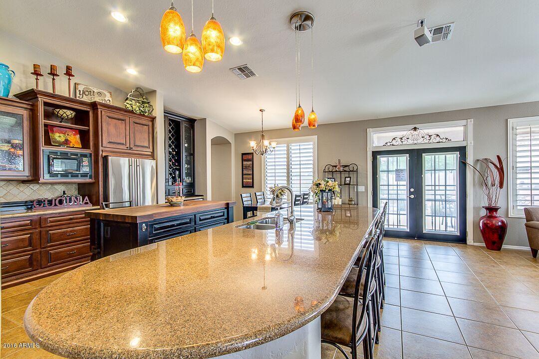 2042 N OVERLAND --, Mesa, AZ 85207