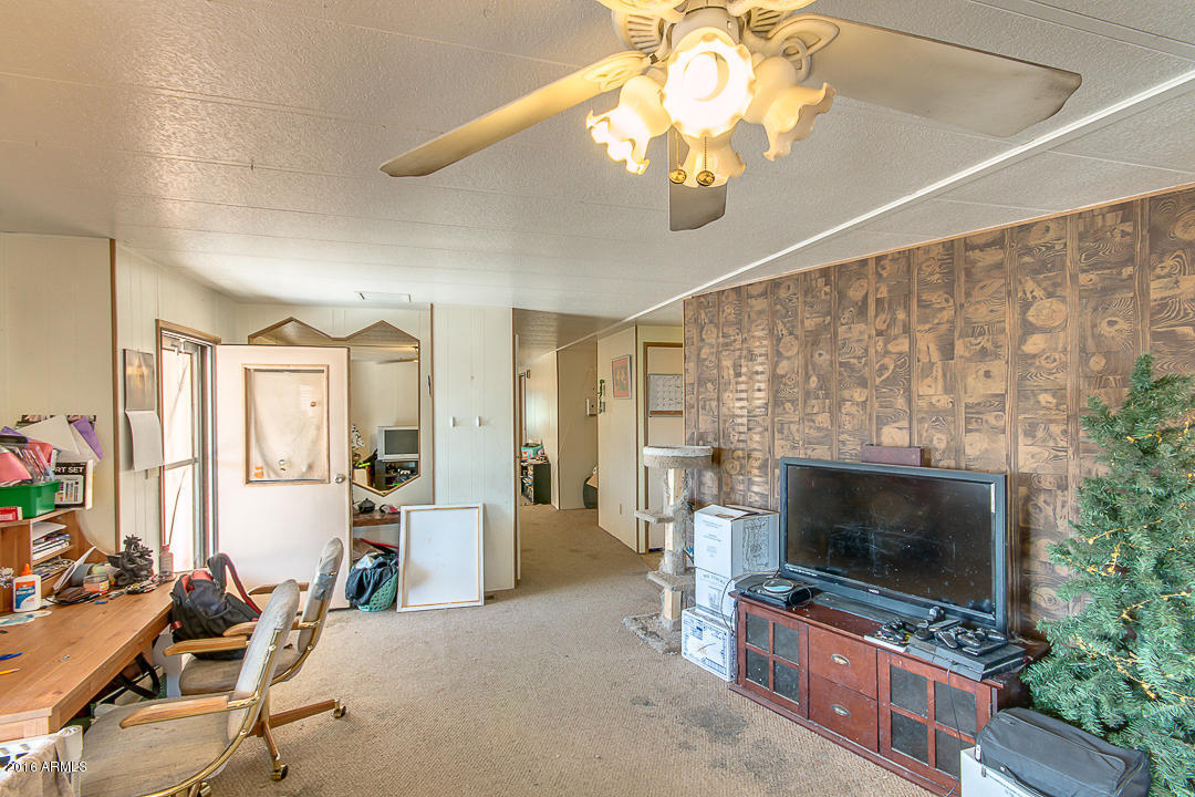 624 S 92ND Place, Mesa, AZ 85208