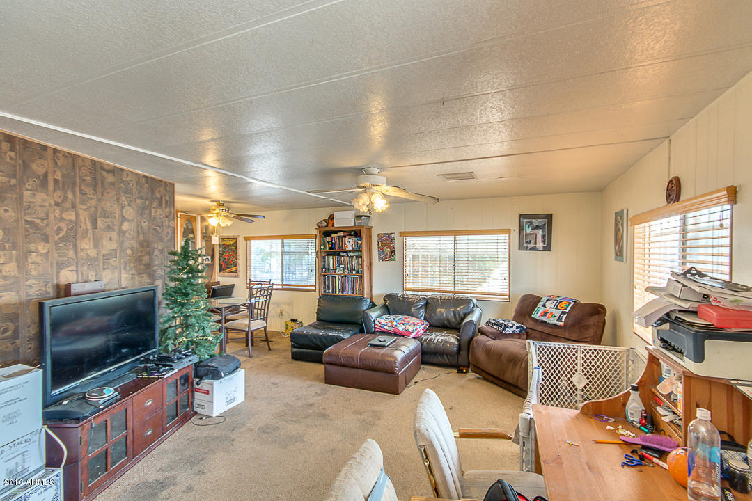 624 S 92ND Place, Mesa, AZ 85208