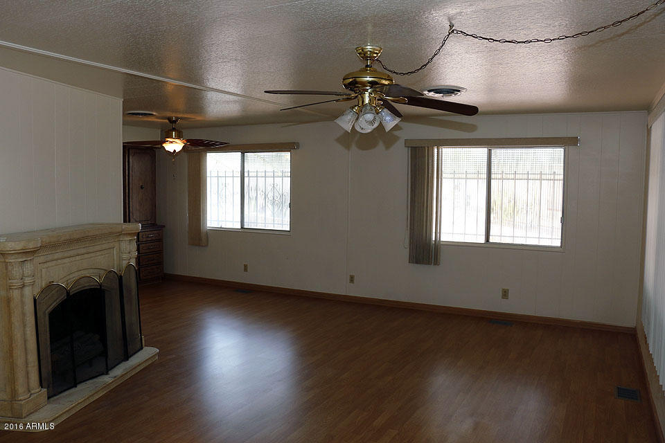 300 S 74TH Way, Mesa, AZ 85208