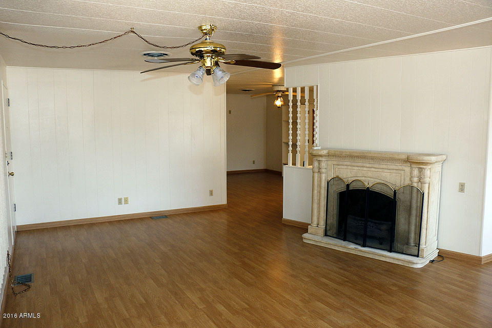 300 S 74TH Way, Mesa, AZ 85208