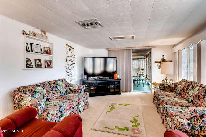 684 S 93RD Way, Mesa, AZ 85208