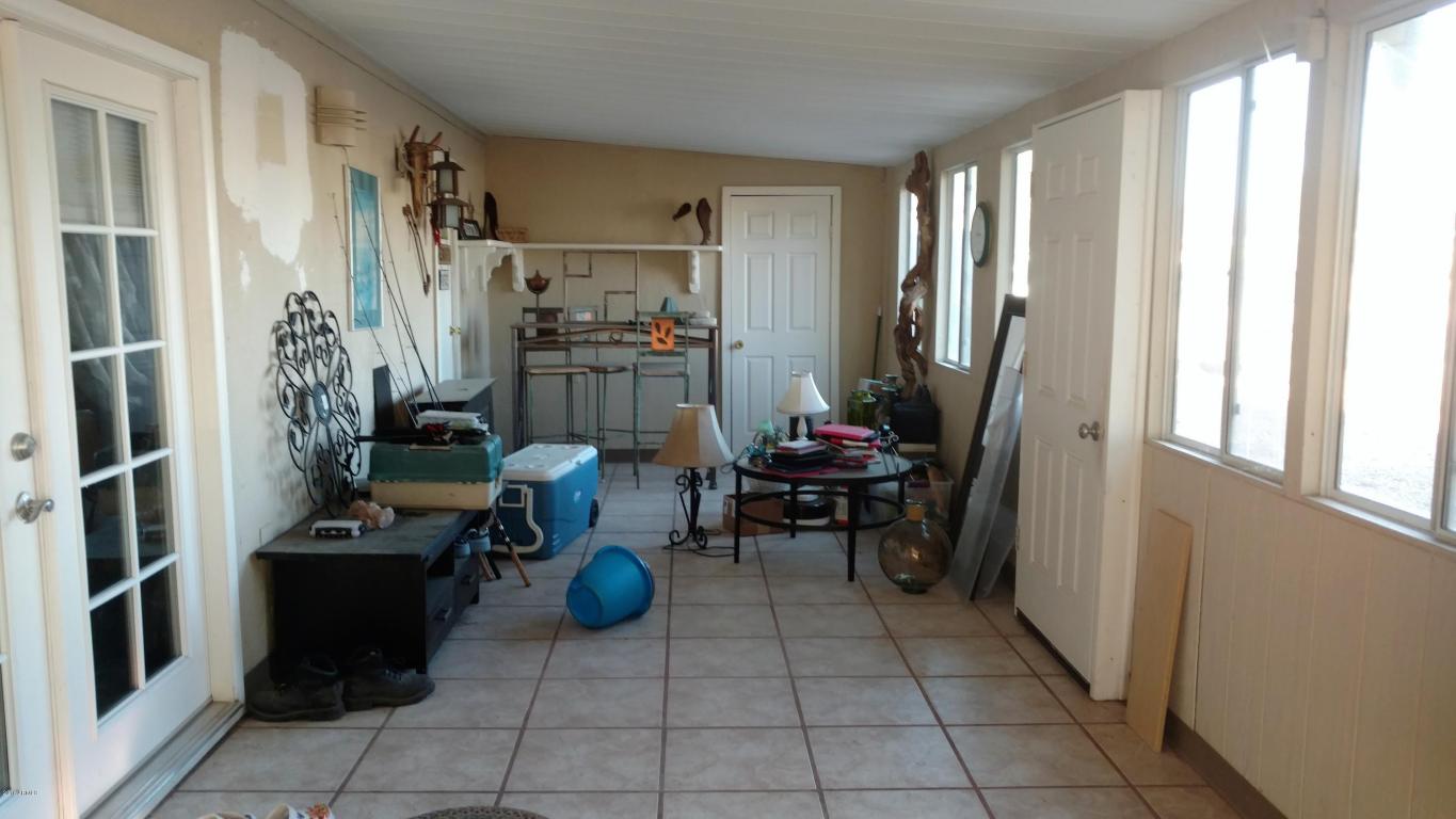 9478 E ESCONDIDO Avenue, Mesa, AZ 85208