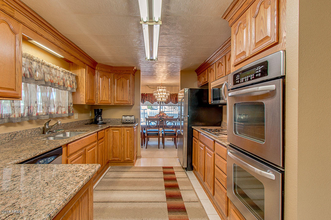 9049 E ELEANOR Avenue, Mesa, AZ 85208