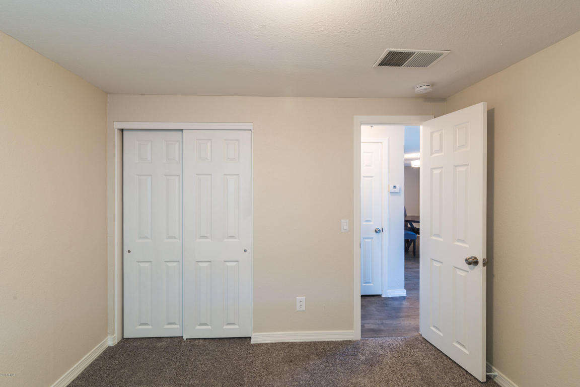 8010 E 3RD Avenue, Mesa, AZ 85208