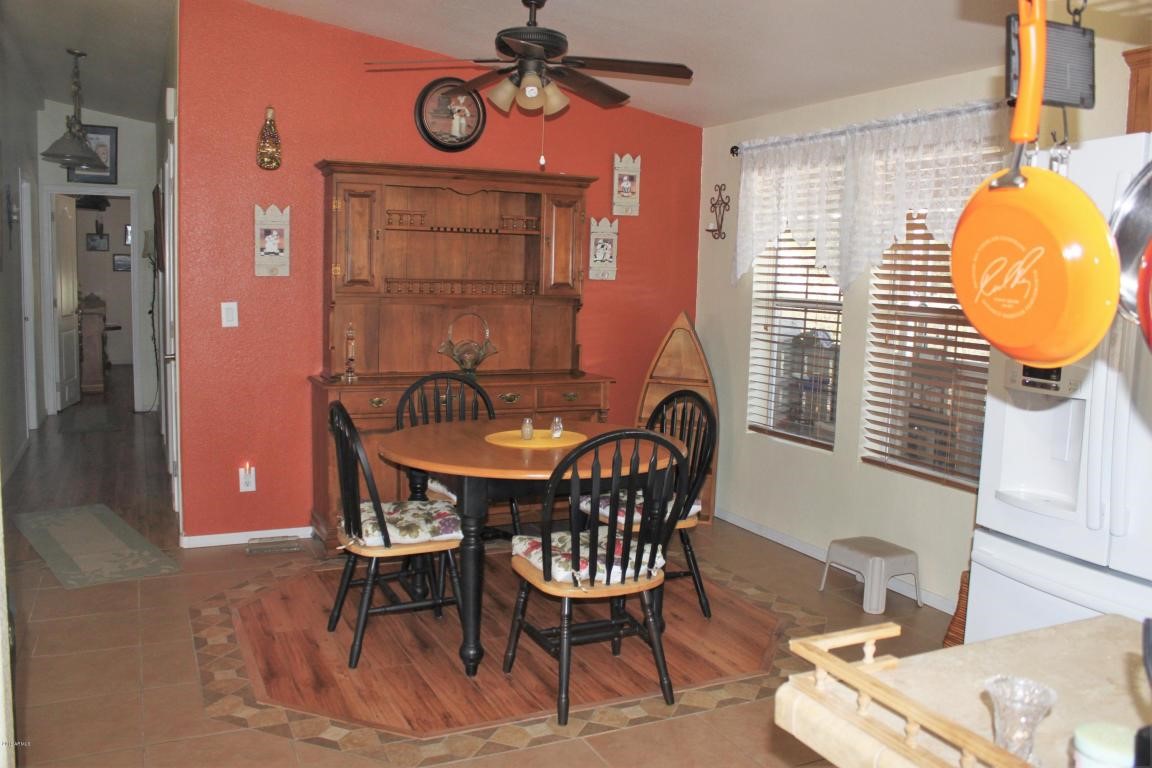 8146 E Calypso Avenue, Mesa, AZ 85208