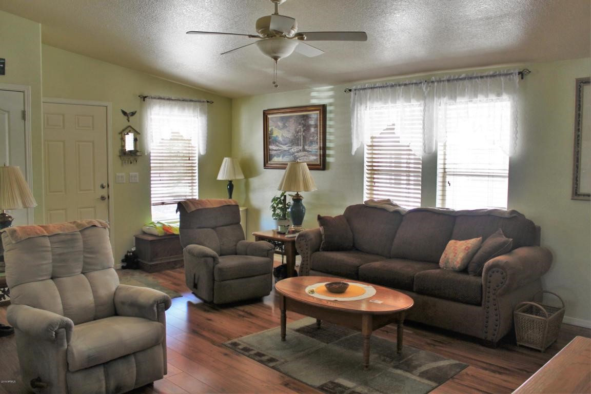 8146 E Calypso Avenue, Mesa, AZ 85208