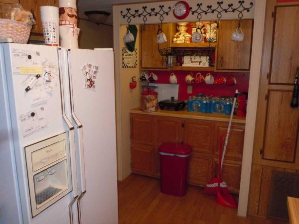 Holiday Palms Mobile Home Park9302 E. Broadway Rd. #063Mesa, AZ 85208
