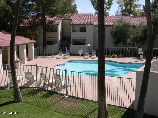 623 W GUADALUPE Road, Mesa, AZ 85210