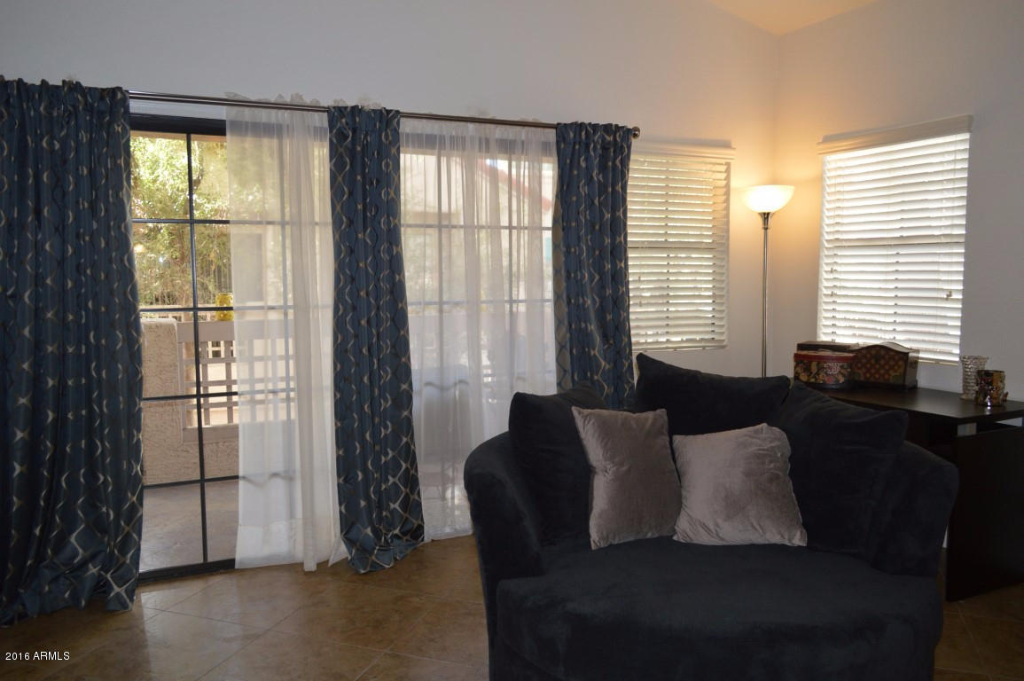 2855 S EXTENSION Road, Mesa, AZ 85210