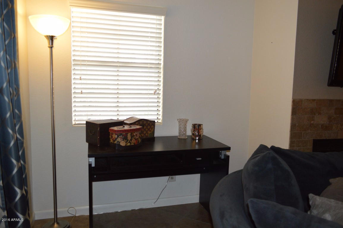 2855 S EXTENSION Road, Mesa, AZ 85210