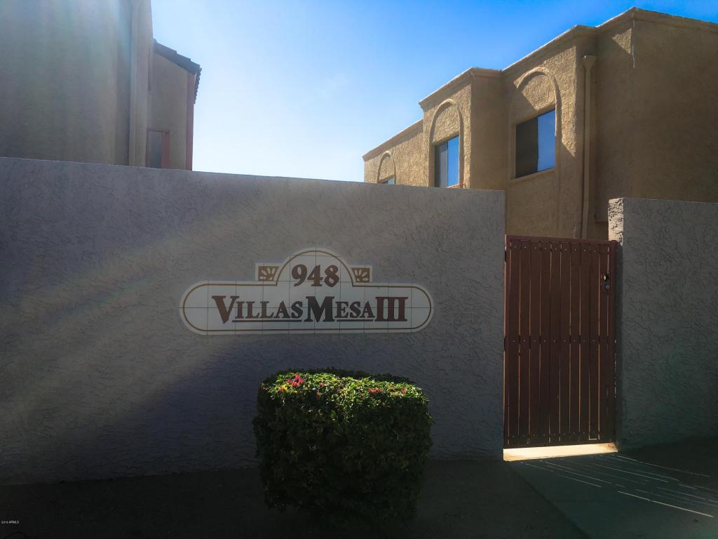 948 S ALMA SCHOOL Road, Mesa, AZ 85210