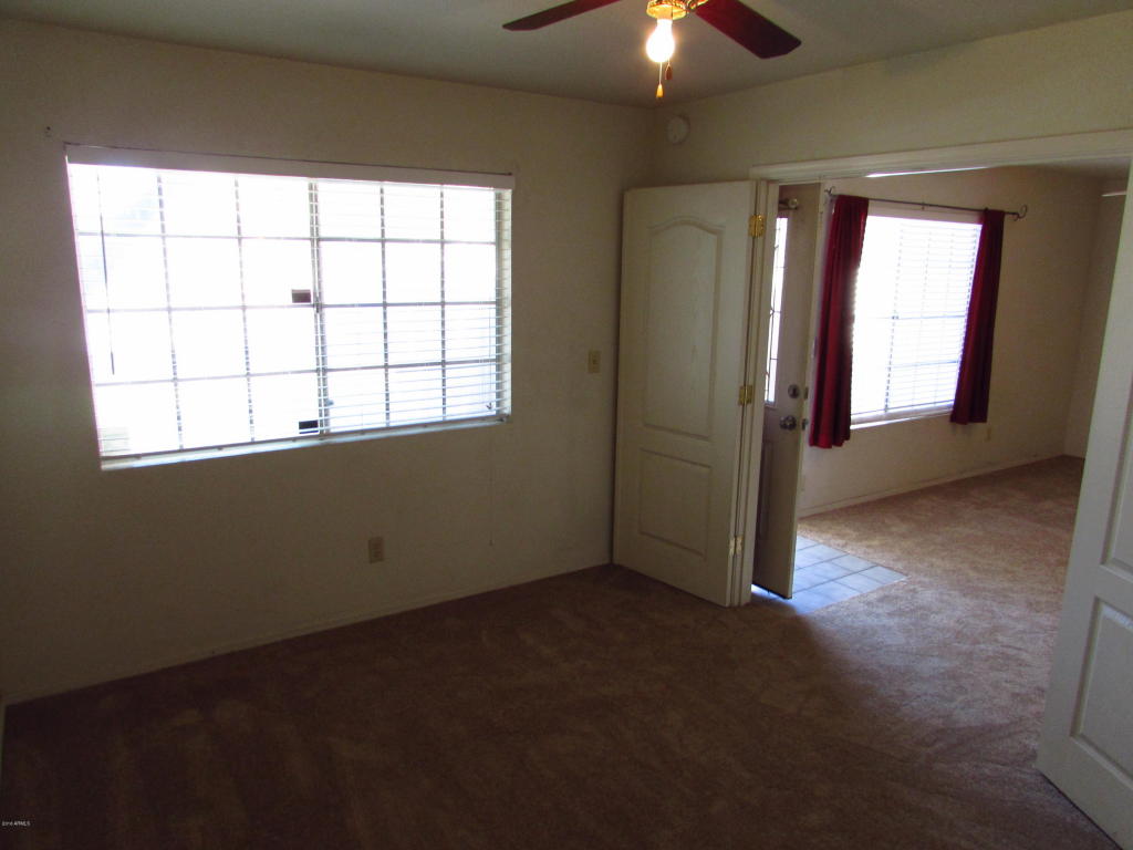 2301 E UNIVERSITY Drive, Mesa, AZ 85213