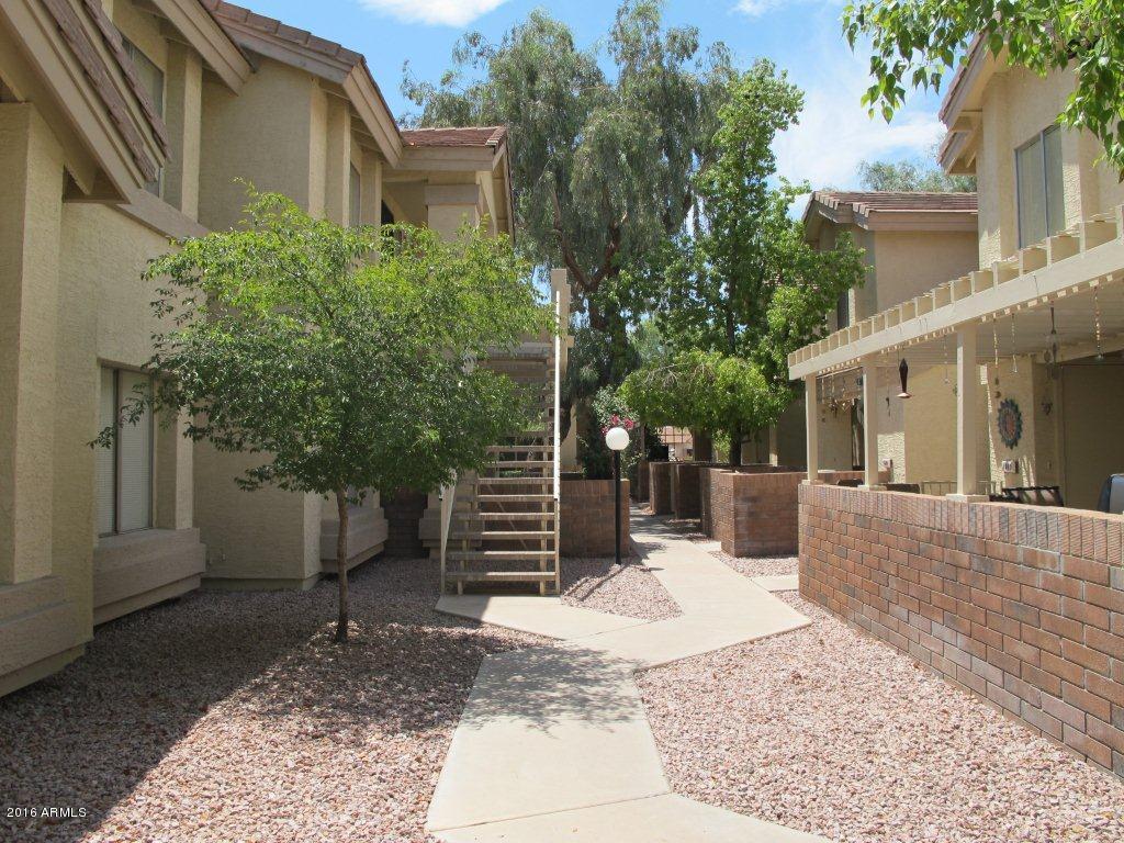 2201 N COMANCHE Drive, Chandler, AZ 85224