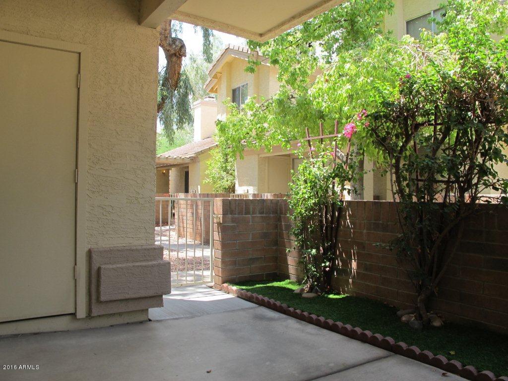 2201 N COMANCHE Drive, Chandler, AZ 85224