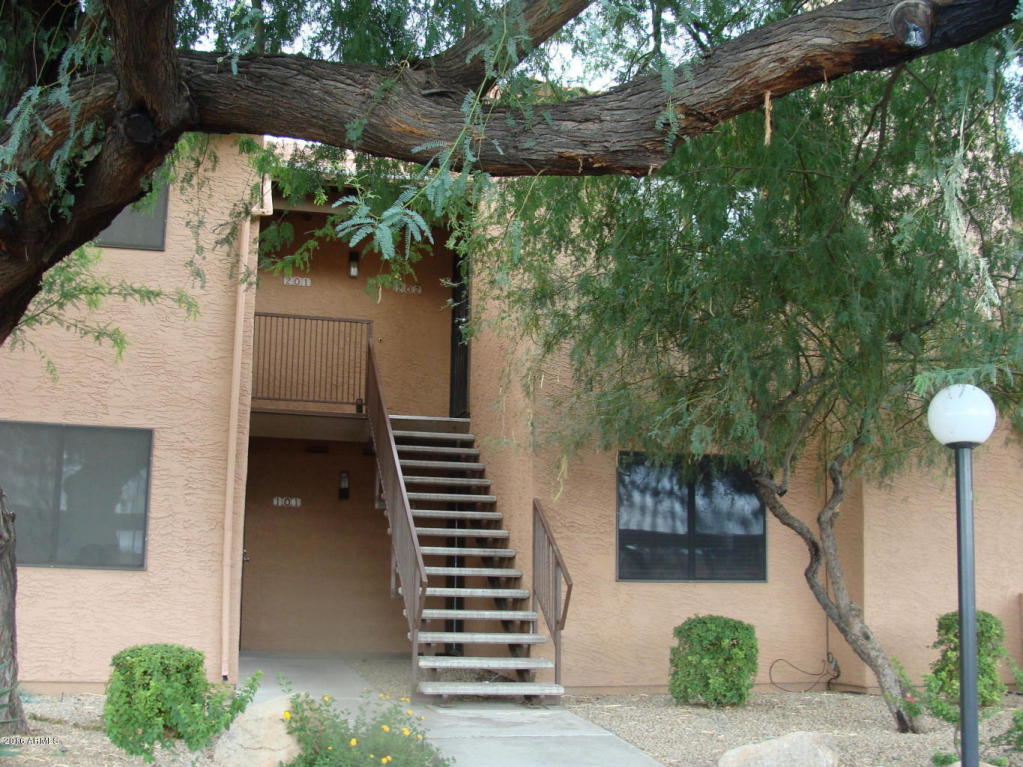 1075 E Chandler Boulevard, Chandler, AZ 85225