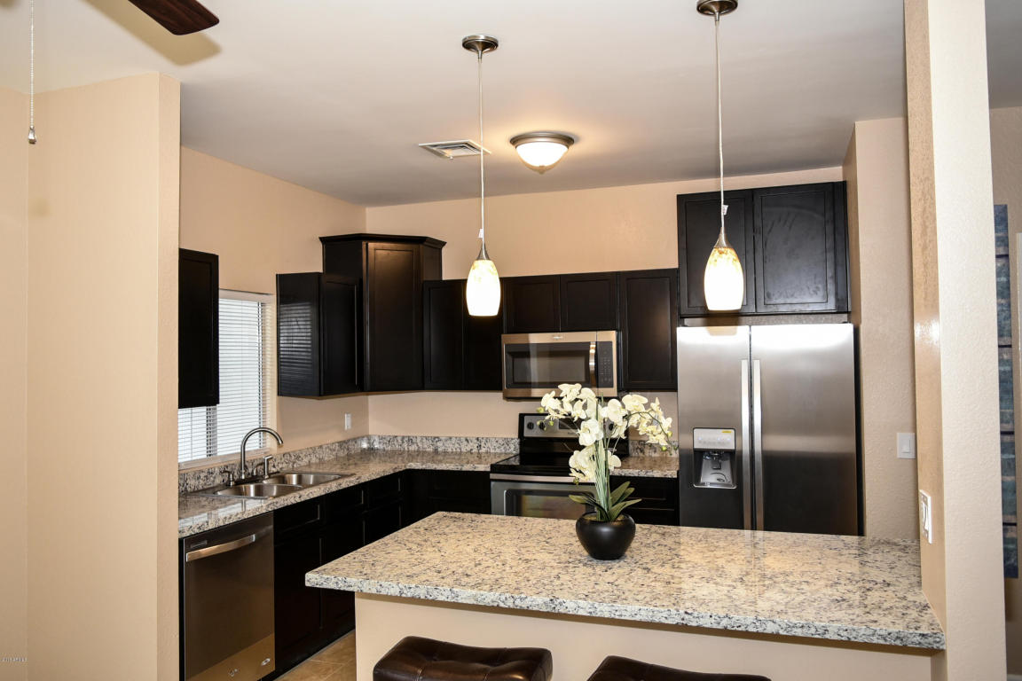1600 N SABA Street, Chandler, AZ 85225
