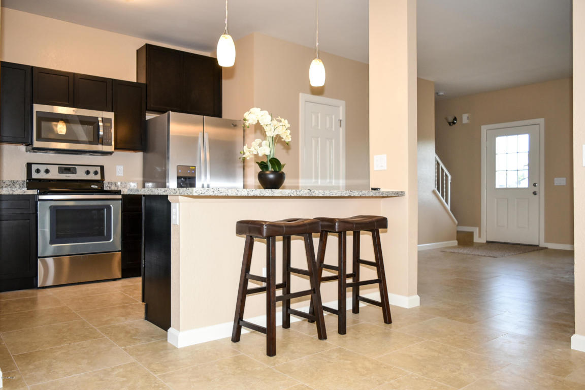 1600 N SABA Street, Chandler, AZ 85225