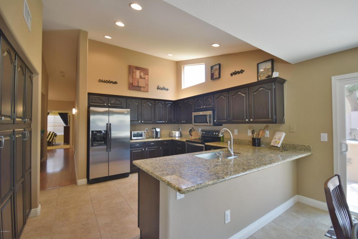 3136 W IRONWOOD Circle, Chandler, AZ 85226
