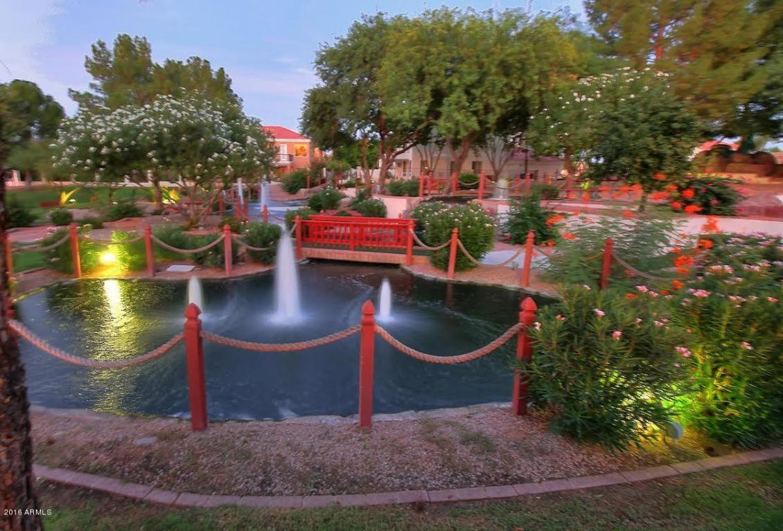 1572 W LAUREL Avenue, Gilbert, AZ 85233