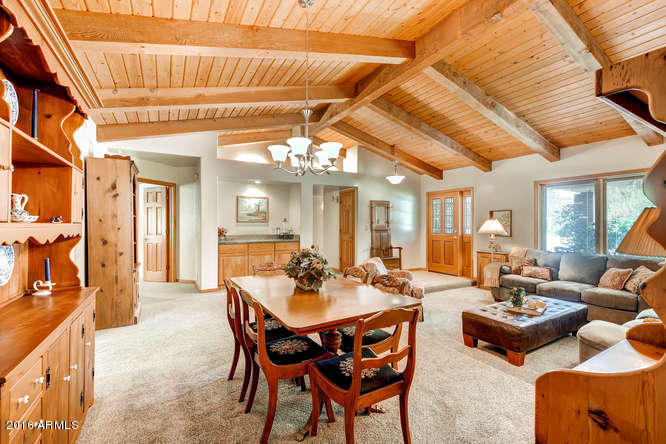 533 E MERRILL Avenue, Gilbert, AZ 85234