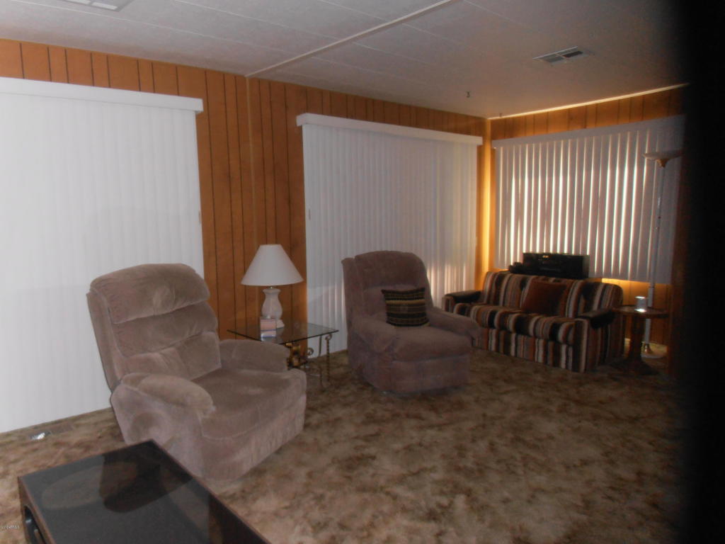 25612 S MONTANA Avenue, Sun Lakes, AZ 85248