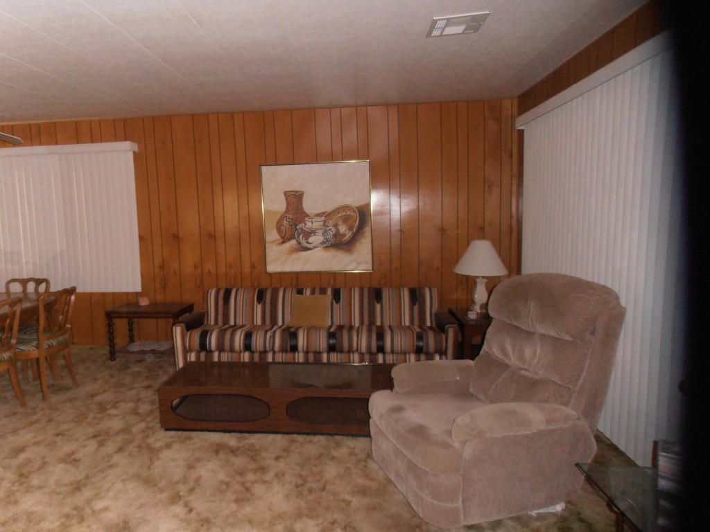 25612 S MONTANA Avenue, Sun Lakes, AZ 85248