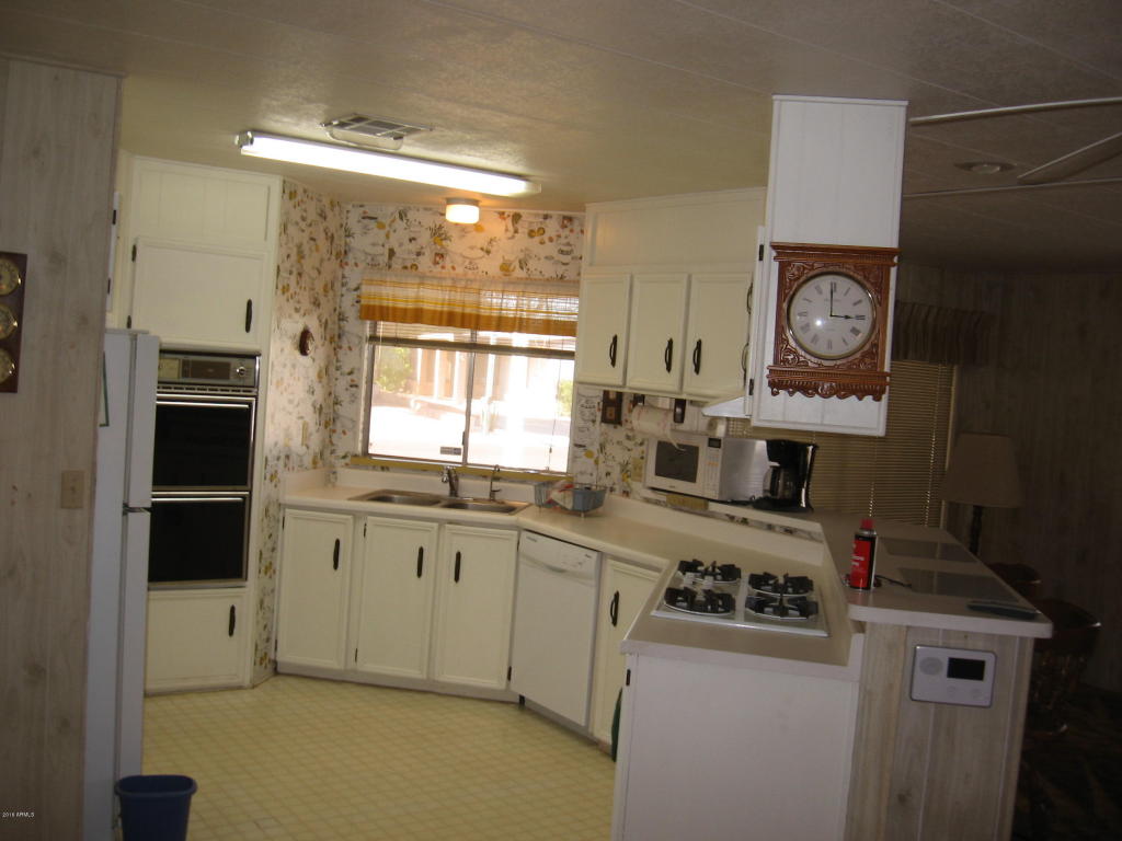 26237 S LAKESIDE Drive, Sun Lakes, AZ 85248