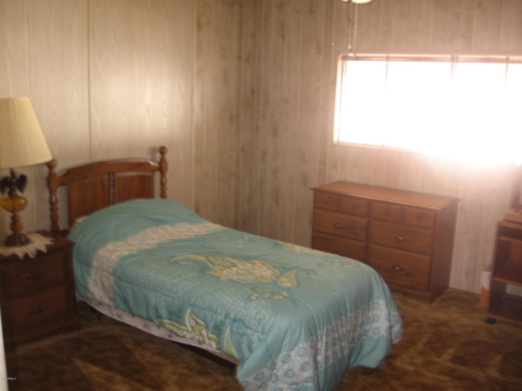 26237 S LAKESIDE Drive, Sun Lakes, AZ 85248