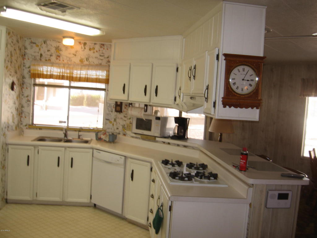 26237 S LAKESIDE Drive, Sun Lakes, AZ 85248