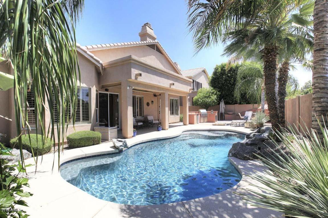 895 W AZALEA Drive, Chandler, AZ 85248