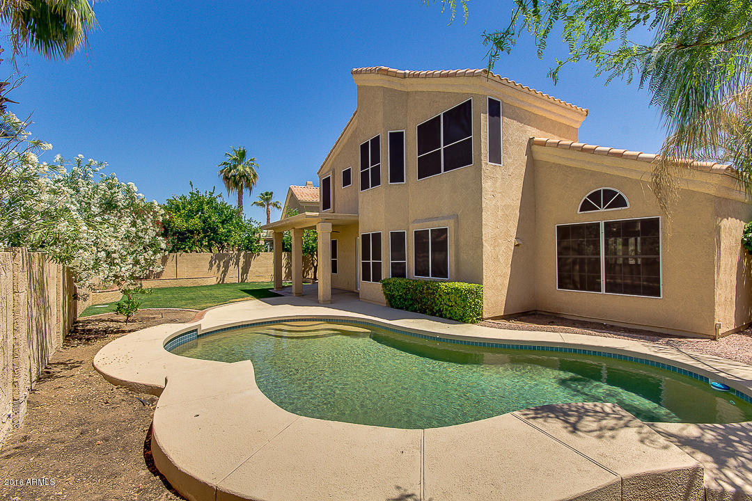 1862 W LANTANA Drive, Chandler, AZ 85248