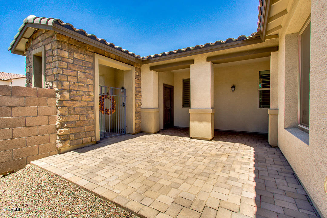 4235 S CROSSCREEK Drive, Chandler, AZ 85249