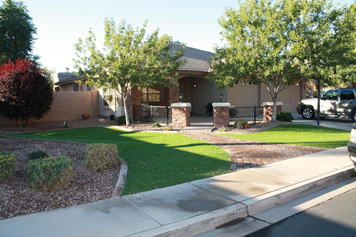 2693 E BIRCHWOOD Place, Chandler, AZ 85249