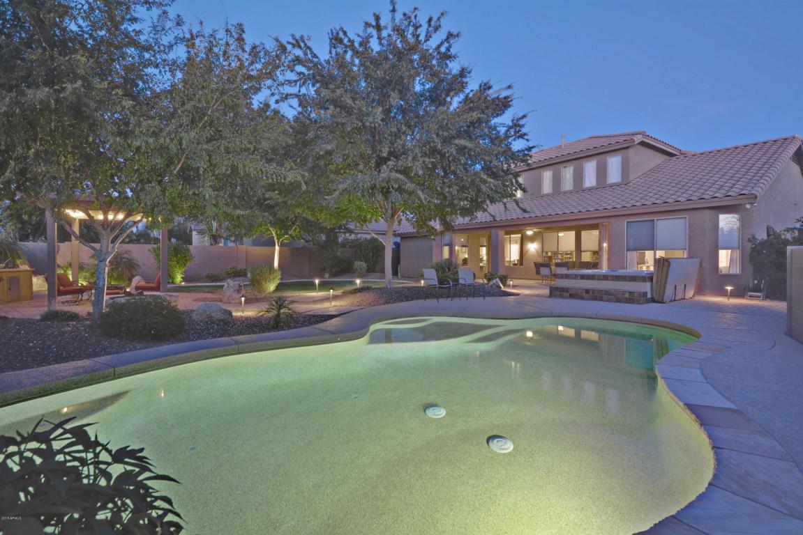 2442 E Waterview Place, Chandler, AZ 85249