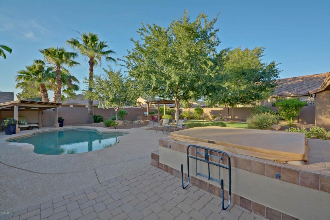 2442 E Waterview Place, Chandler, AZ 85249