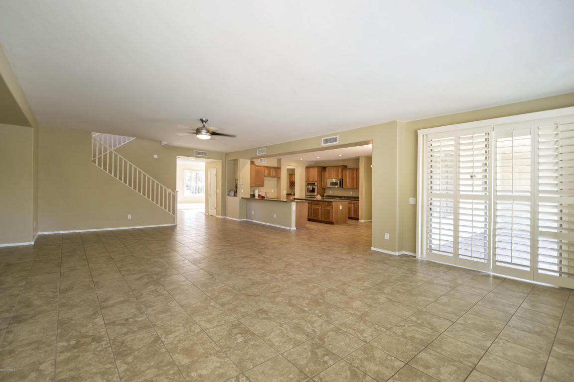 2693 E ZION Way, Chandler, AZ 85249