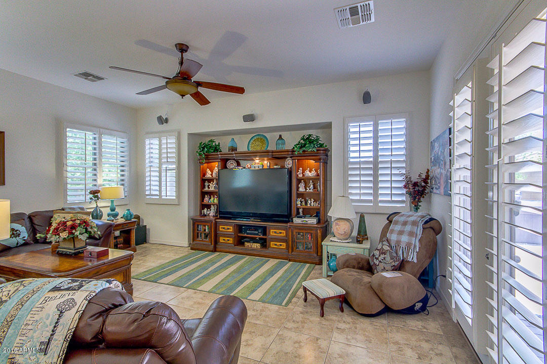 4301 E NOLAN Place, Chandler, AZ 85249