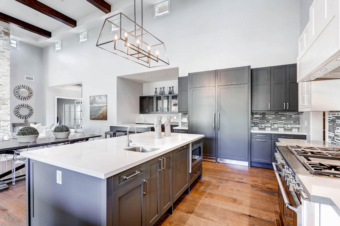 7402 E CHOLLA Lane, Scottsdale, AZ 85250