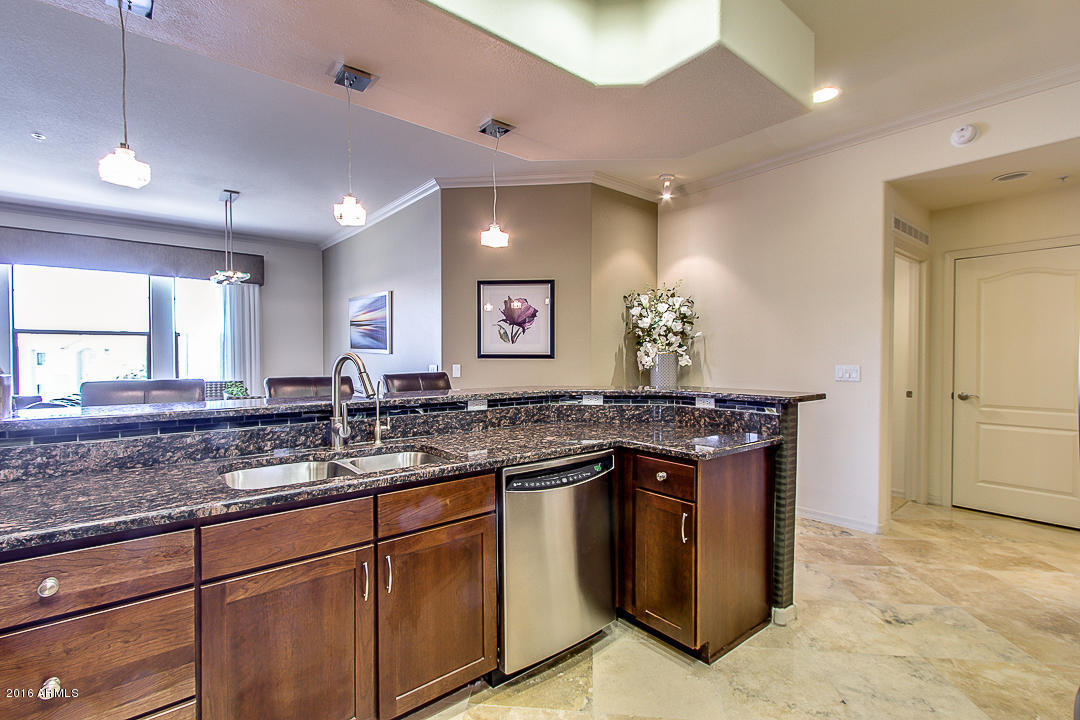 7601 E INDIAN BEND Road, Scottsdale, AZ 85250