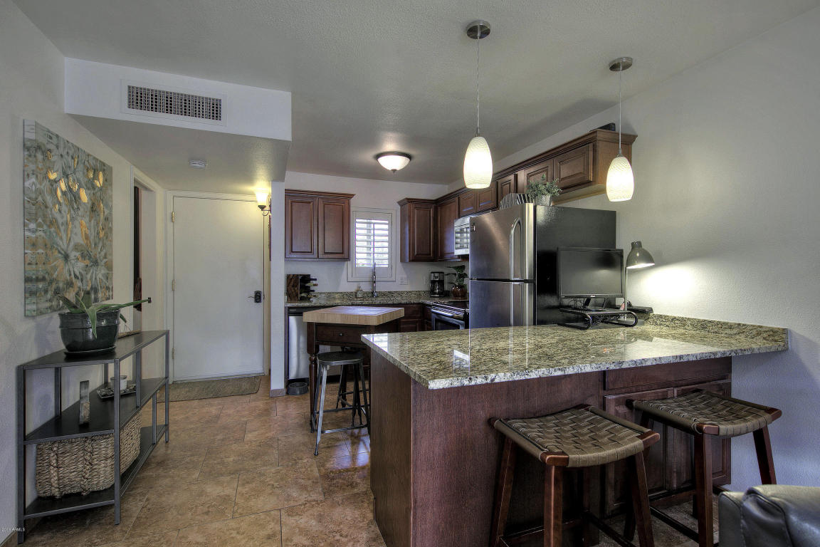 4800 N 68TH Street, Scottsdale, AZ 85251