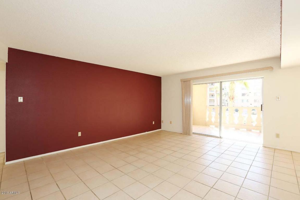 7870 E Camelback Road, Scottsdale, AZ 85251