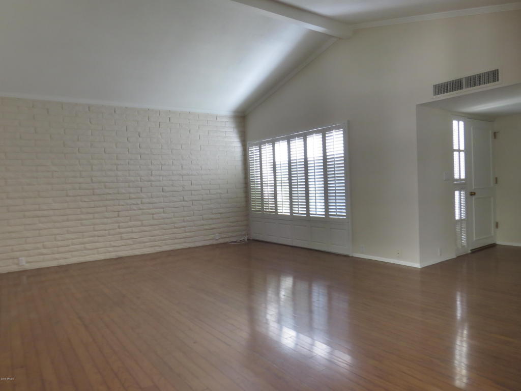 4800 N 68th Street, Scottsdale, AZ 85251