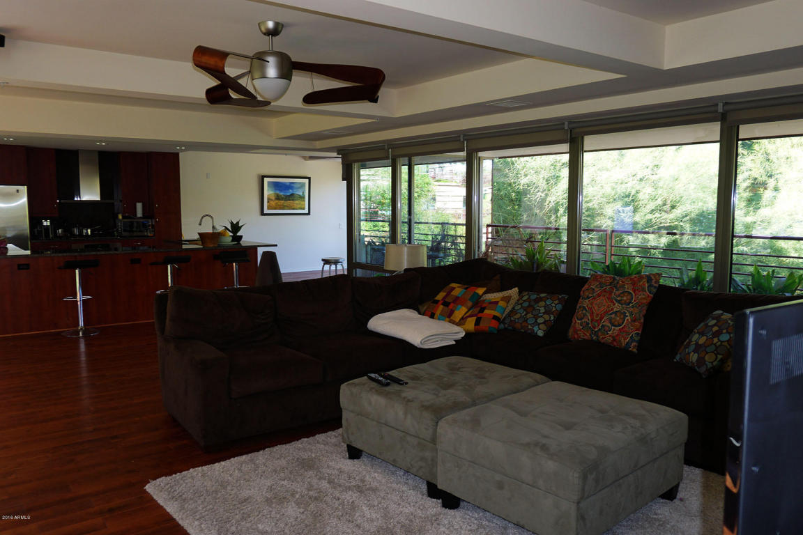 7167 E Rancho Vista Drive, Scottsdale, AZ 85251