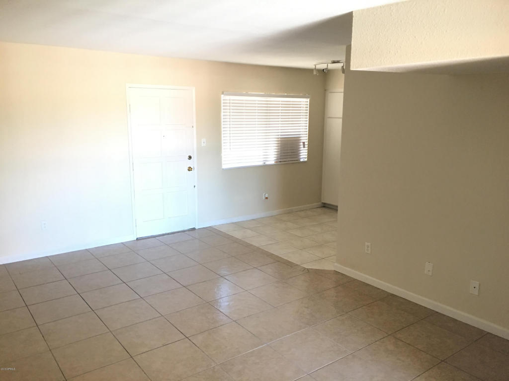 4950 N MILLER Road, Scottsdale, AZ 85251