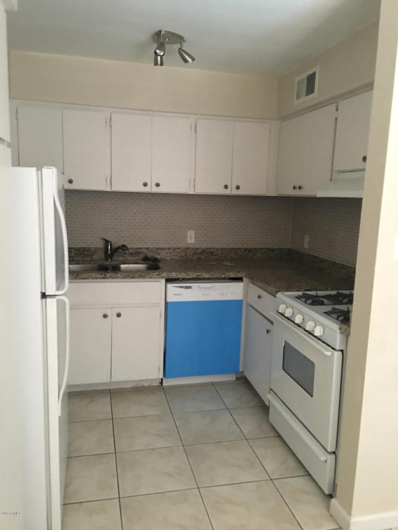 4950 N MILLER Road, Scottsdale, AZ 85251