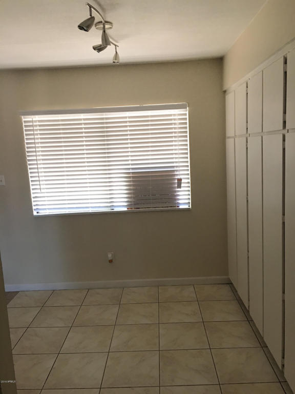 4950 N MILLER Road, Scottsdale, AZ 85251