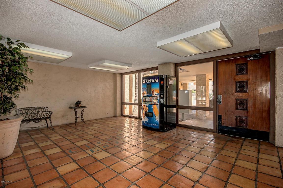 3313 N 68TH Street, Scottsdale, AZ 85251