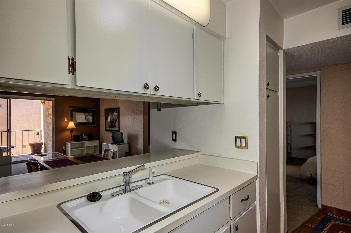 3313 N 68TH Street, Scottsdale, AZ 85251